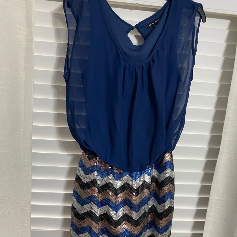 Mini blue dress